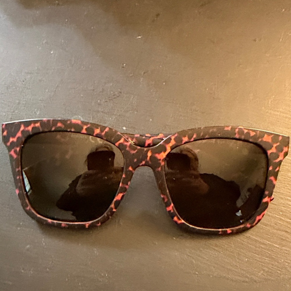 Tortoise Shell Square Sunglasses